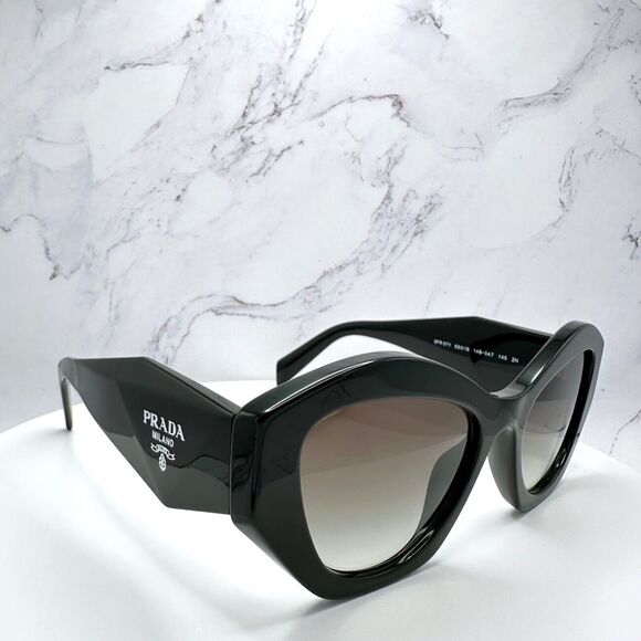 New PRADA Sunglasses - Picture 1 of 15
